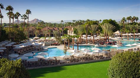 Scottsdale Luxury Collection Resort .